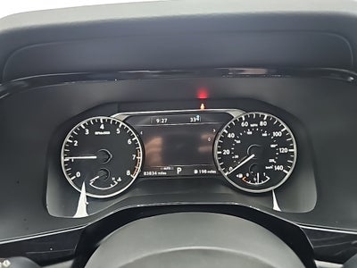 2022 Nissan Pathfinder SL