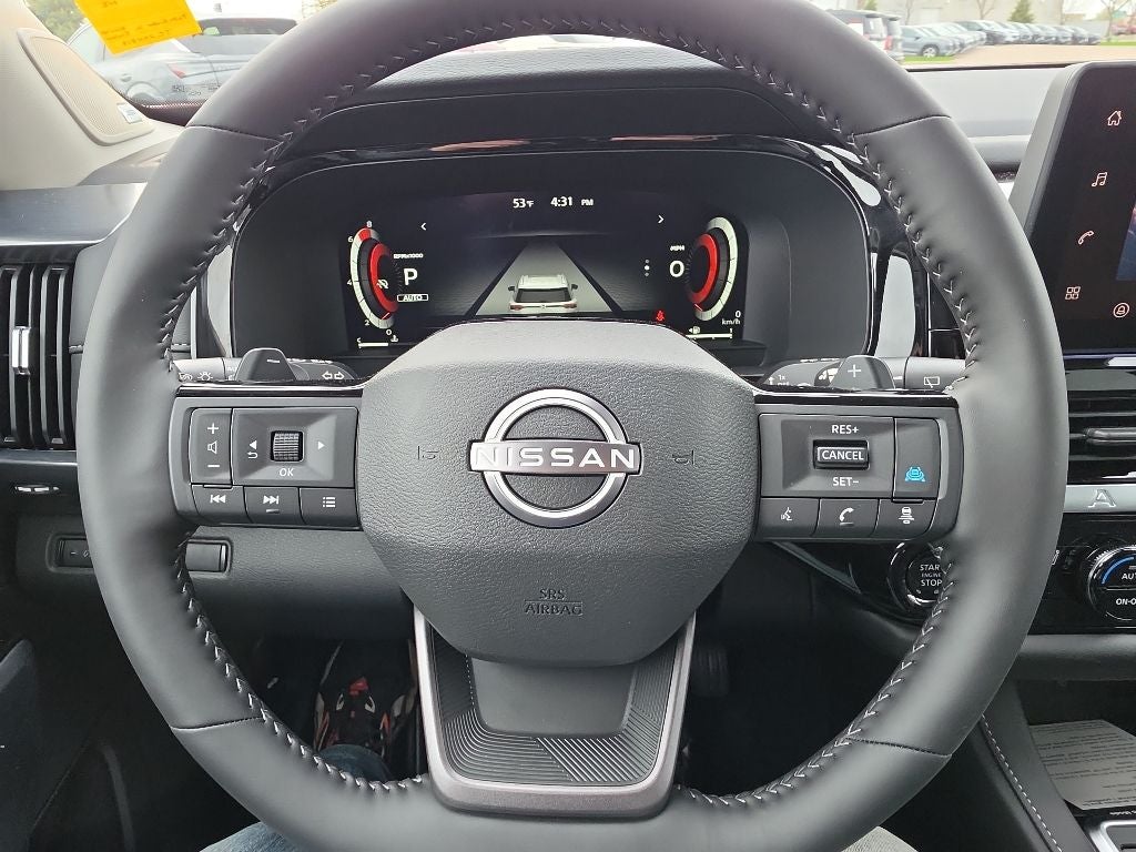 2026 Nissan Pathfinder SL