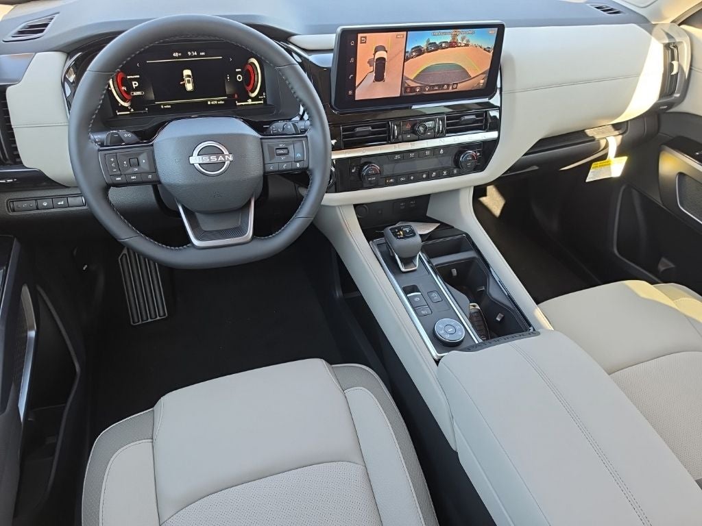 2026 Nissan Pathfinder SL