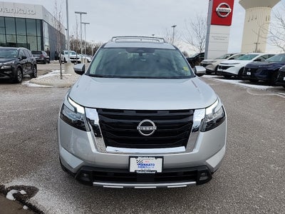 2025 Nissan Pathfinder Platinum