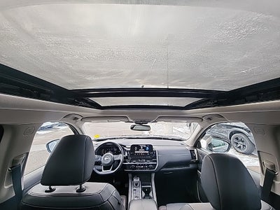 2022 Nissan Pathfinder Platinum