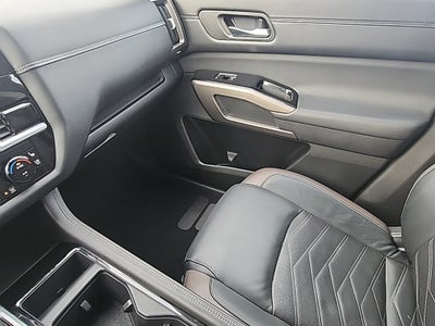 2022 Nissan Pathfinder Platinum