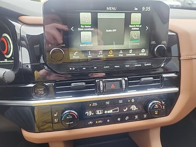 2025 Nissan Pathfinder Platinum