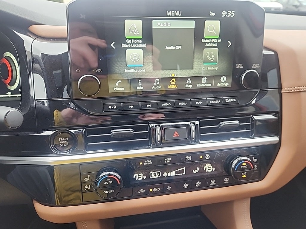 2025 Nissan Pathfinder Platinum