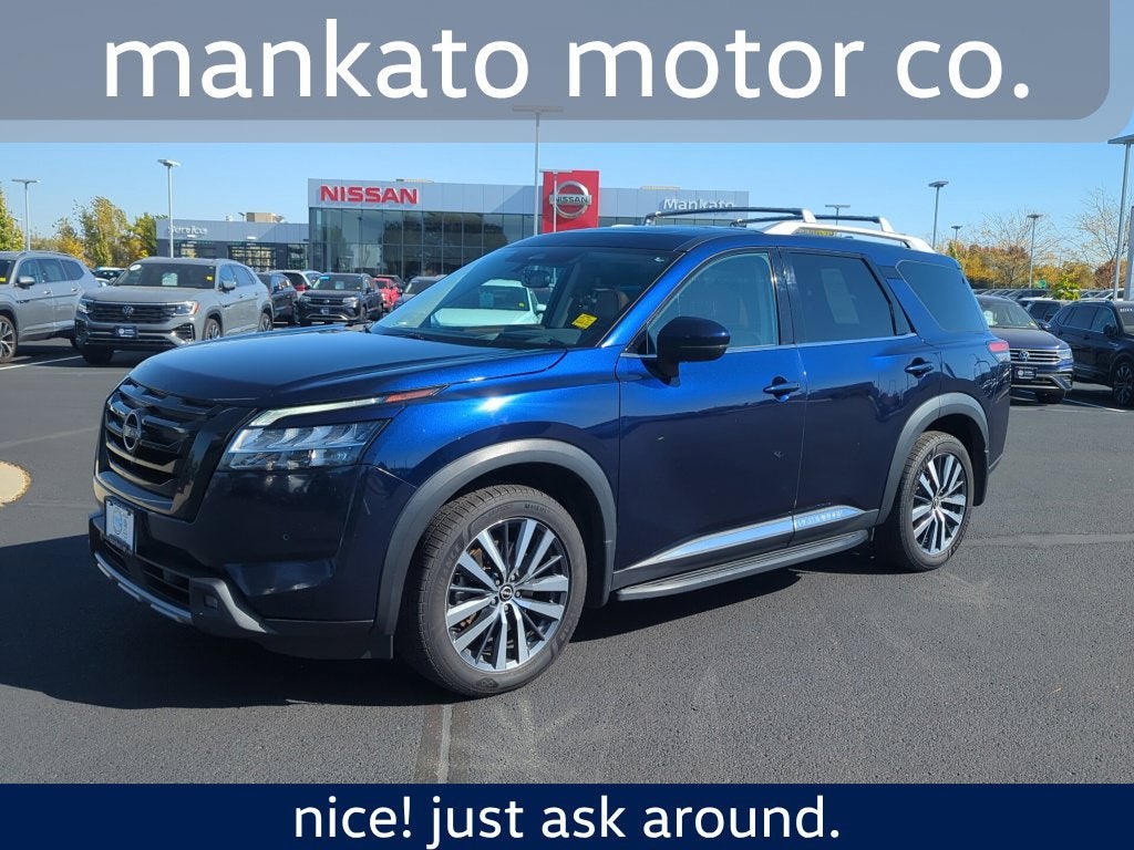 2022 Nissan Pathfinder Platinum