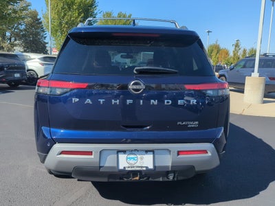 2022 Nissan Pathfinder Platinum