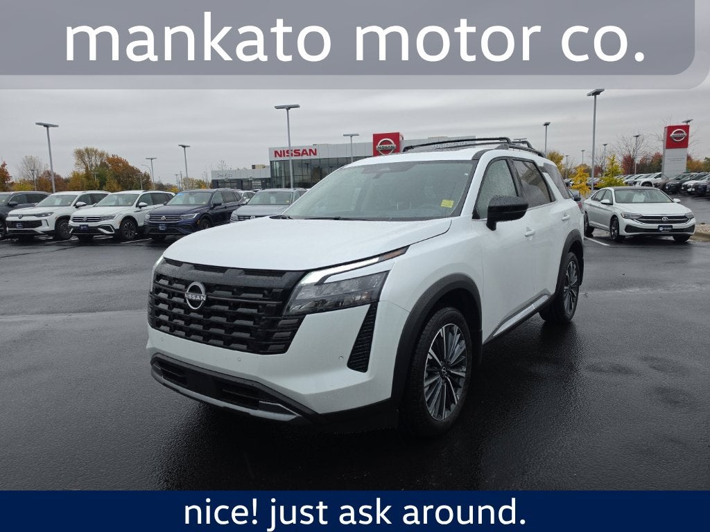 2026 Nissan Pathfinder Platinum