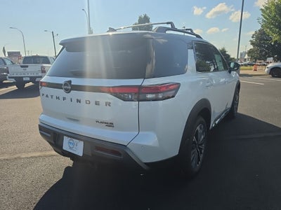 2026 Nissan Pathfinder Platinum