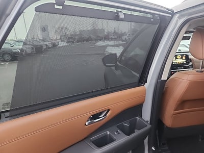 2025 Nissan Pathfinder Platinum