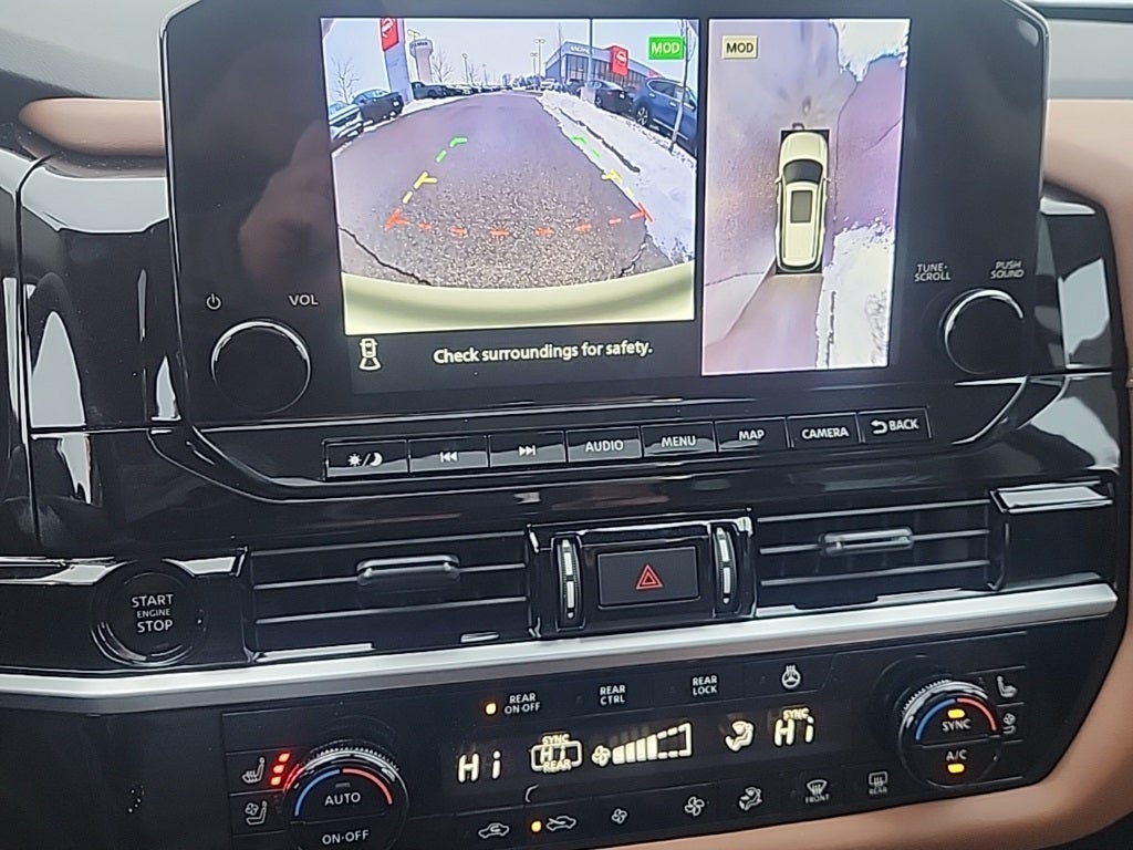 2025 Nissan Pathfinder Platinum