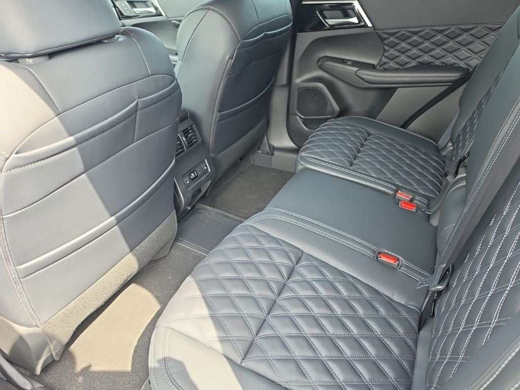 2026 Nissan Rogue Plug-In Hybrid Platinum