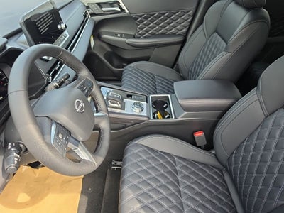 2026 Nissan Rogue Plug-In Hybrid Platinum