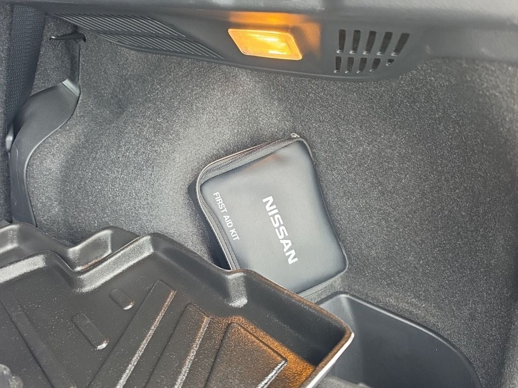 2022 Nissan Rogue Sport SV