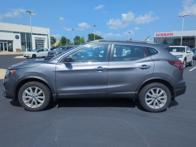 2022 Nissan Rogue Sport SV