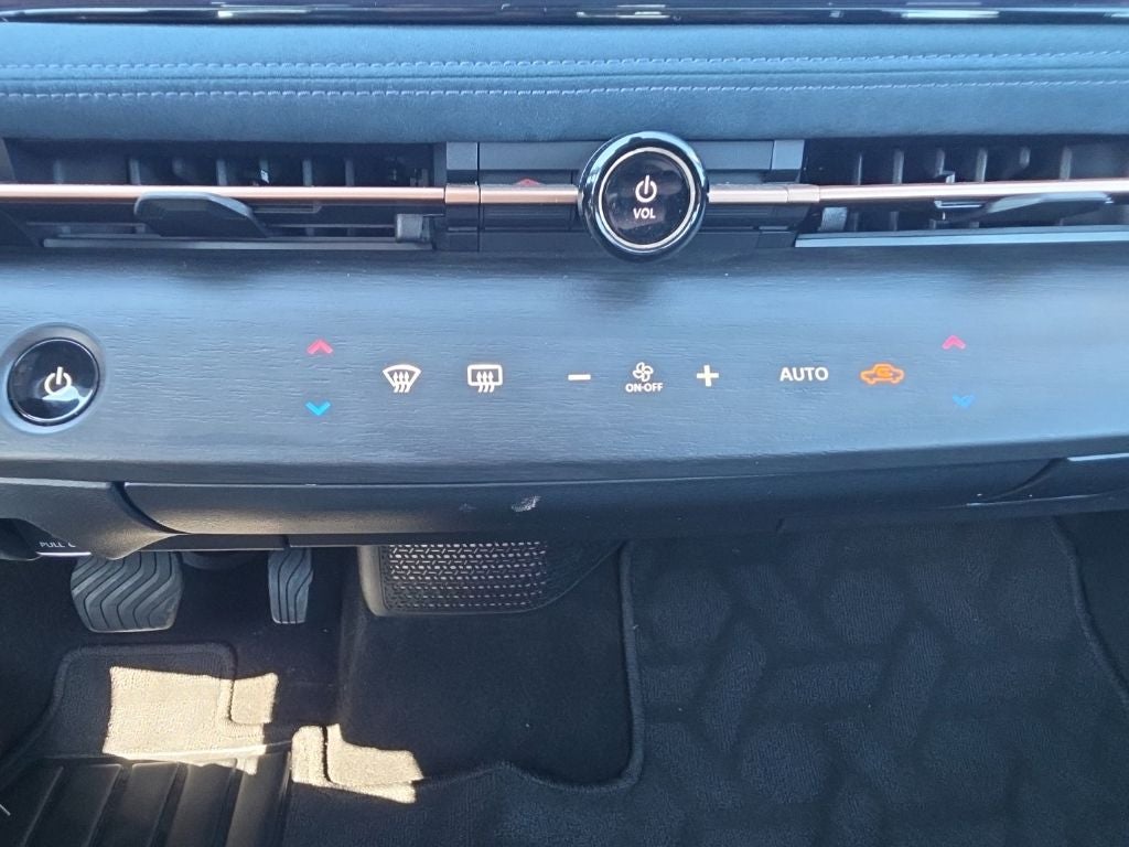 2024 Nissan Ariya PLATINUM+ e-4ORCE