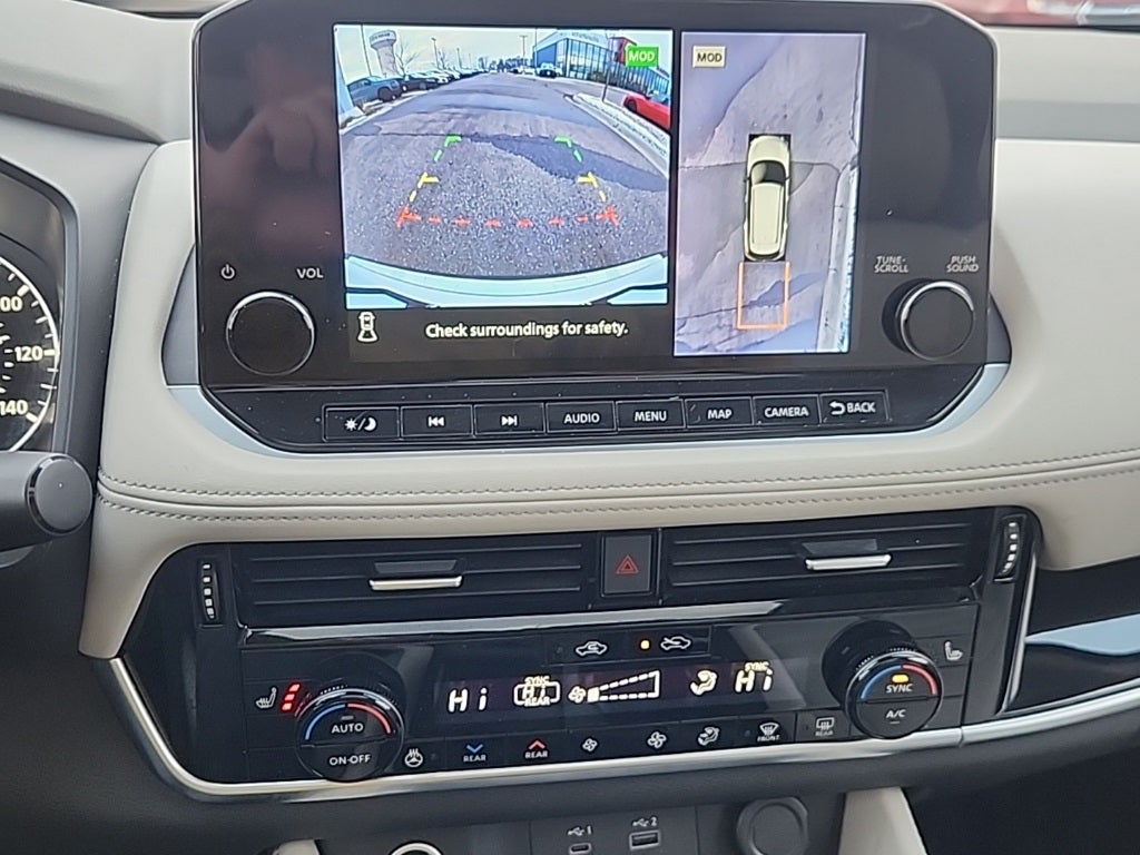 2023 Nissan Rogue SL