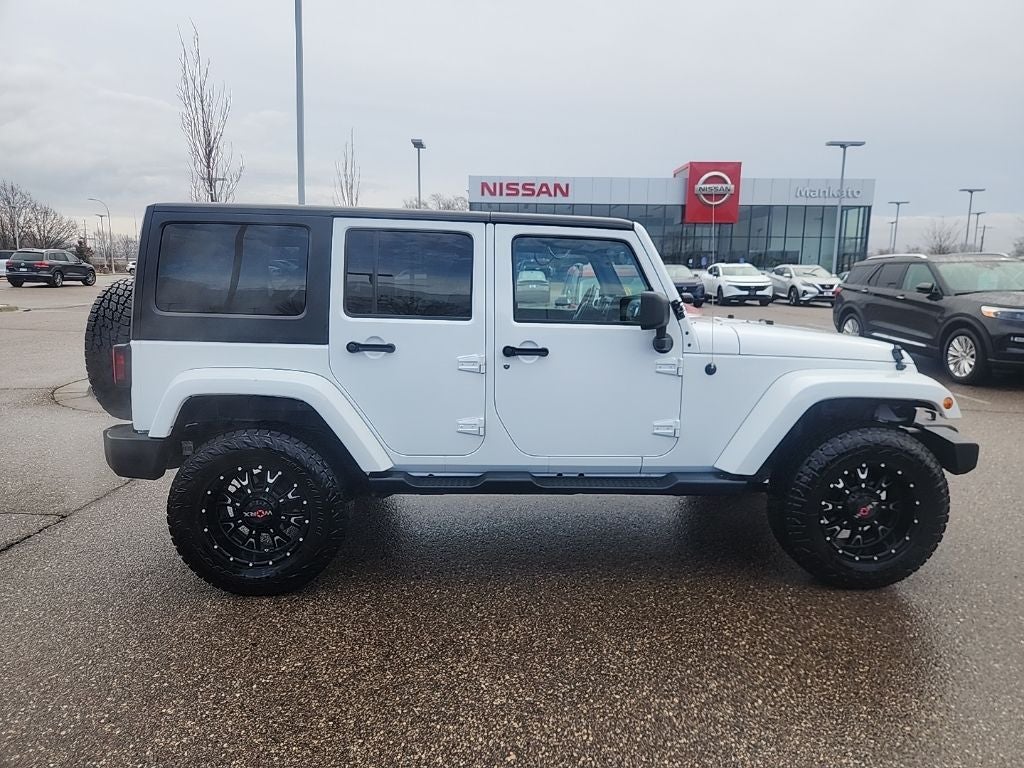 2013 Jeep Wrangler Unlimited Sahara