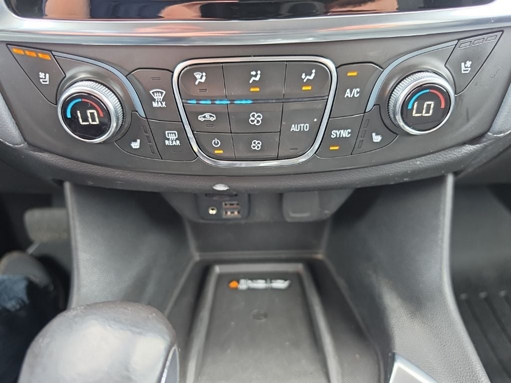 2021 Chevrolet Traverse Premier