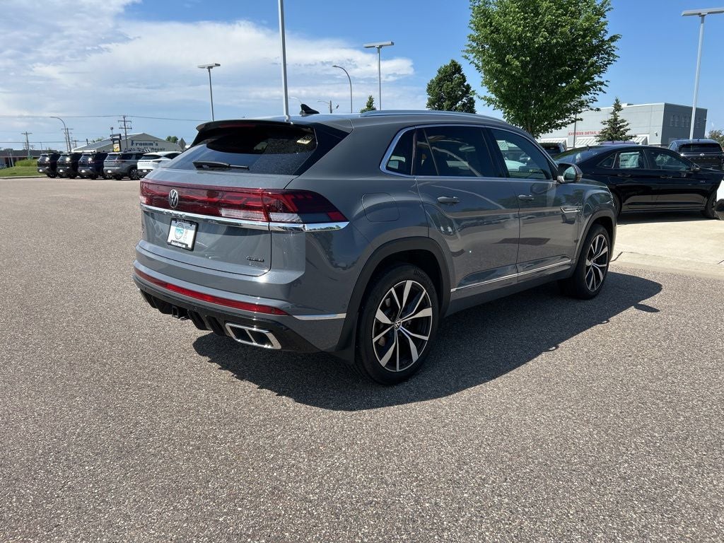 2026 Volkswagen Atlas Cross Sport 2.0T SEL Premium R-Line