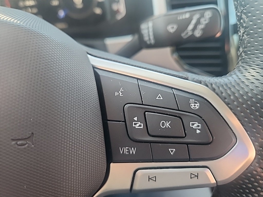 2023 Volkswagen Atlas 3.6L V6 SEL Premium R-Line