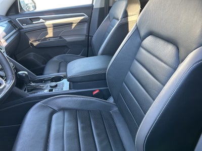 2023 Volkswagen Atlas 3.6L V6 SEL Premium R-Line
