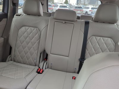 2024 Volkswagen Atlas 2.0T SEL Premium R-Line