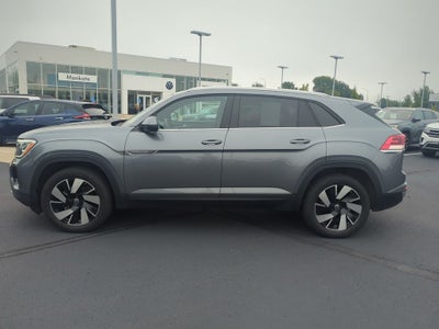 2024 Volkswagen Atlas Cross Sport 2.0T SE w/Technology