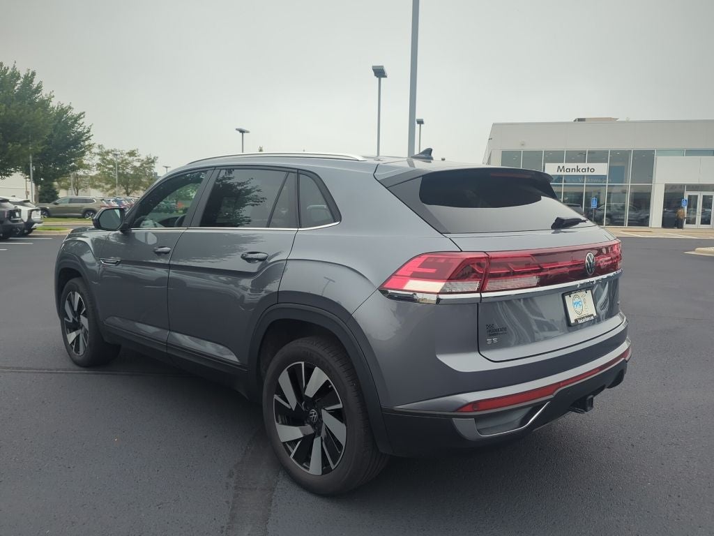 2024 Volkswagen Atlas Cross Sport 2.0T SE w/Technology