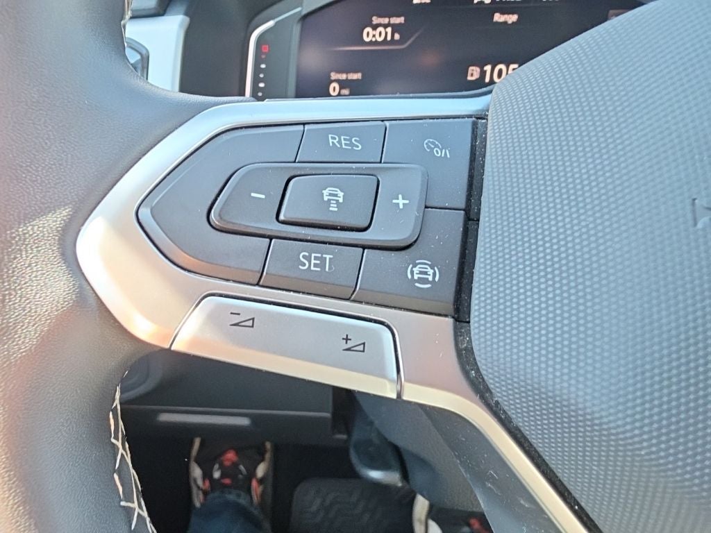 2023 Volkswagen Atlas 3.6L V6 SE w/Technology
