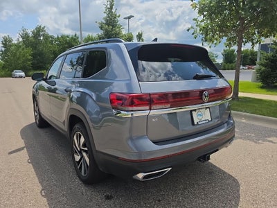 2025 Volkswagen Atlas 2.0T SE w/Technology