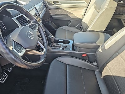 2023 Volkswagen Atlas Cross Sport 2.0T SEL R-Line