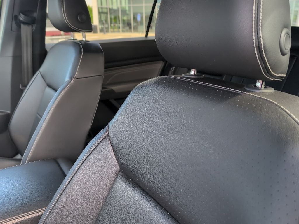 2021 Volkswagen Atlas Cross Sport 3.6L V6 SEL R-Line