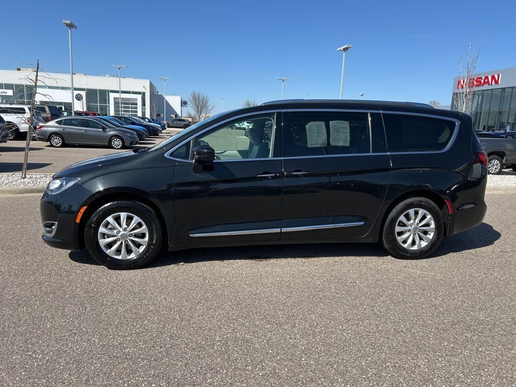 2018 Chrysler Pacifica Touring L Plus