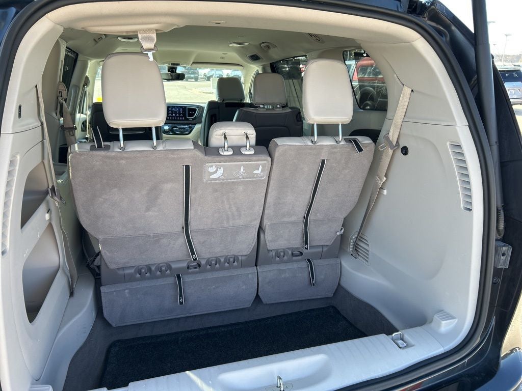 2018 Chrysler Pacifica Touring L Plus