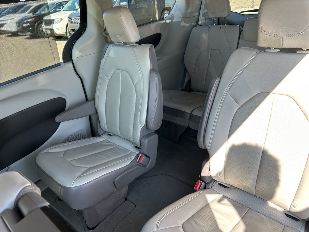 2018 Chrysler Pacifica Touring L Plus