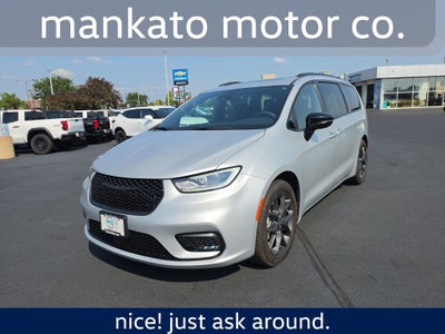 2026 Chrysler Pacifica Limited