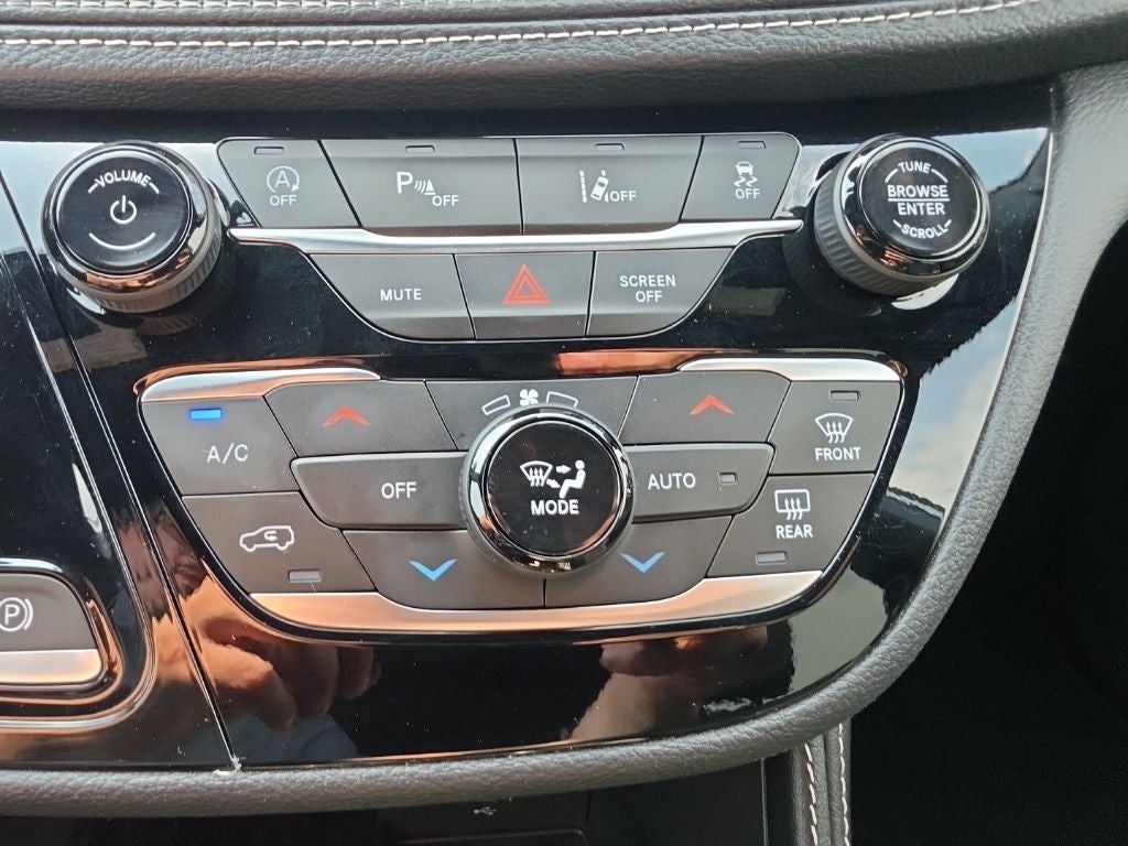 2026 Chrysler Pacifica Limited