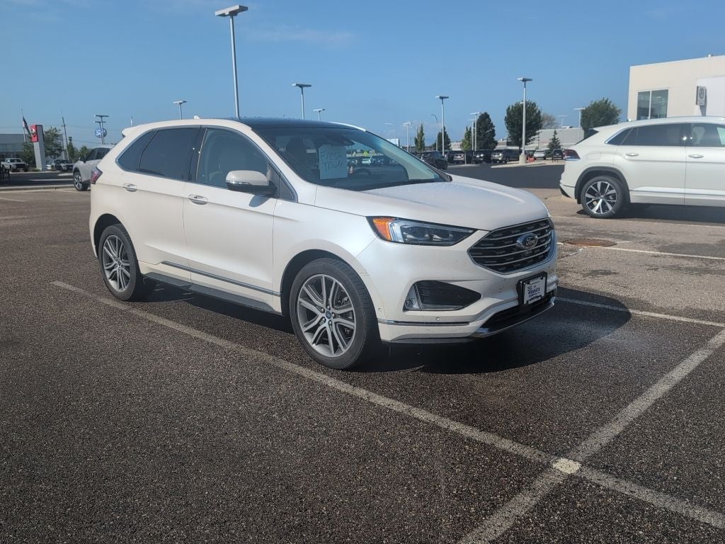 2019 Ford Edge Titanium