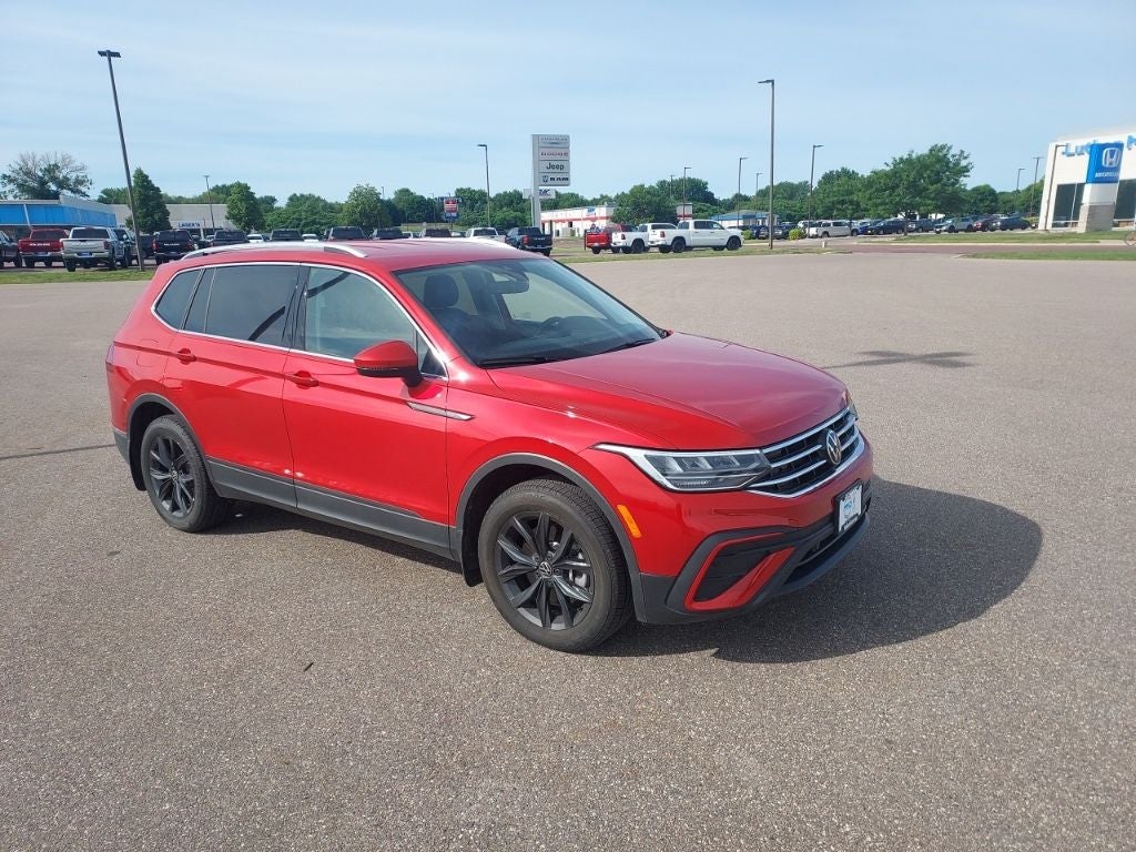 2024 Volkswagen Tiguan 2.0T SE
