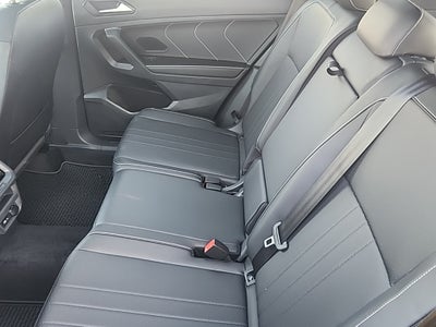 2024 Volkswagen Tiguan 2.0T SE R-Line Black