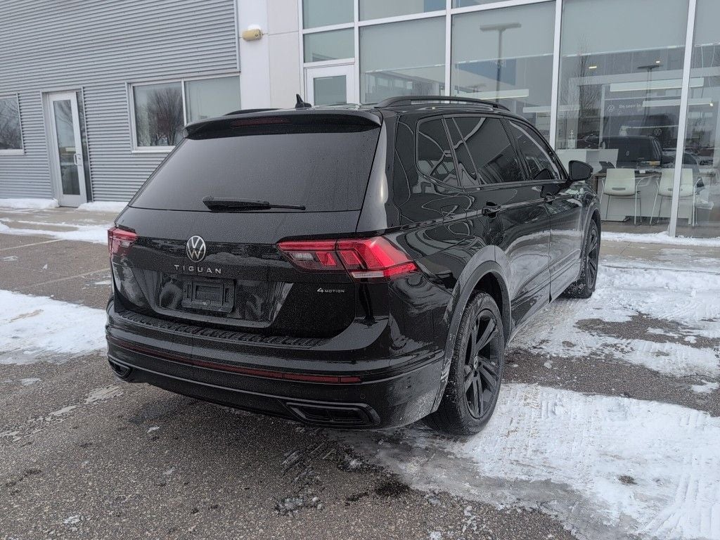2023 Volkswagen Tiguan 2.0T SE R-Line Black