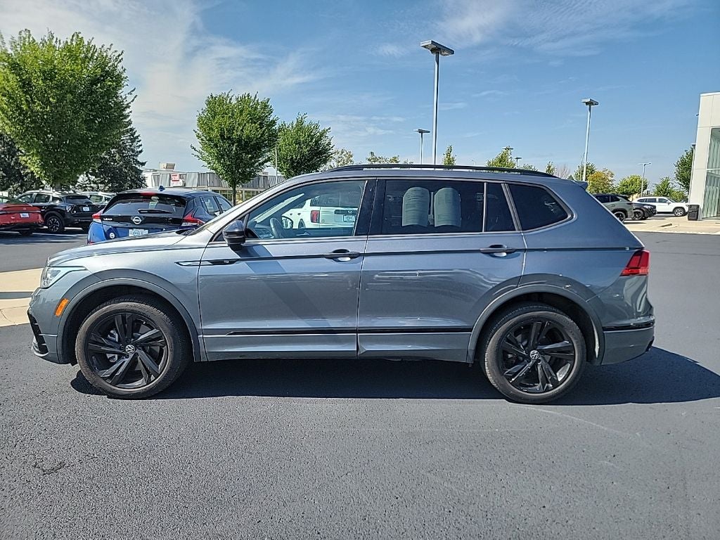 2024 Volkswagen Tiguan 2.0T SE R-Line Black