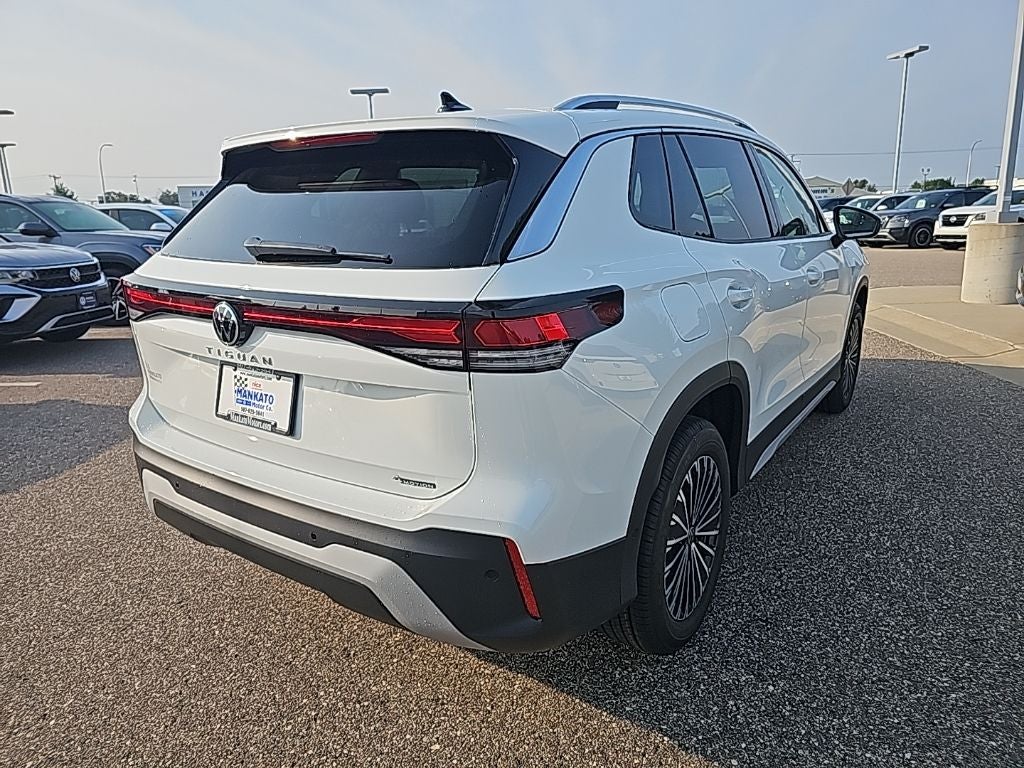 2025 Volkswagen Tiguan 2.0T S
