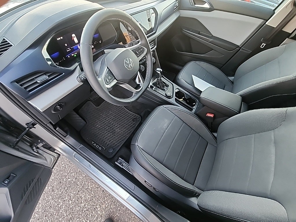 2023 Volkswagen Taos 1.5T SE