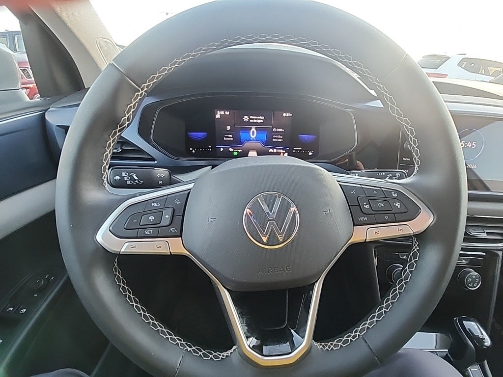 2023 Volkswagen Taos 1.5T SE