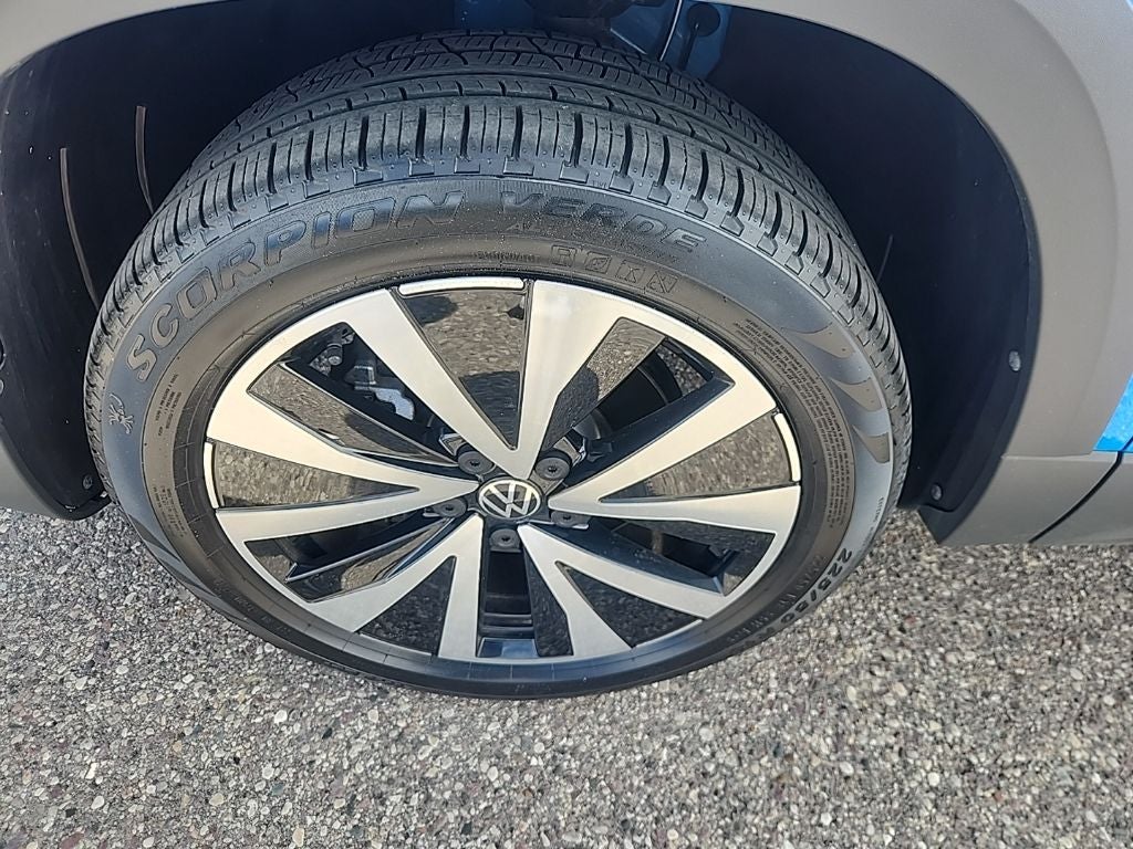 2023 Volkswagen Taos 1.5T SE