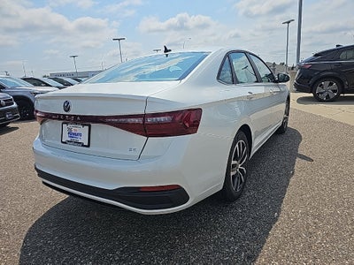 2025 Volkswagen Jetta 1.5T SE