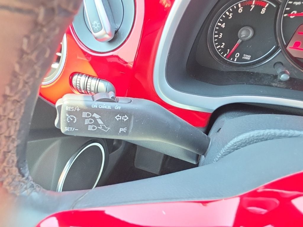 2012 Volkswagen Beetle 2.5L