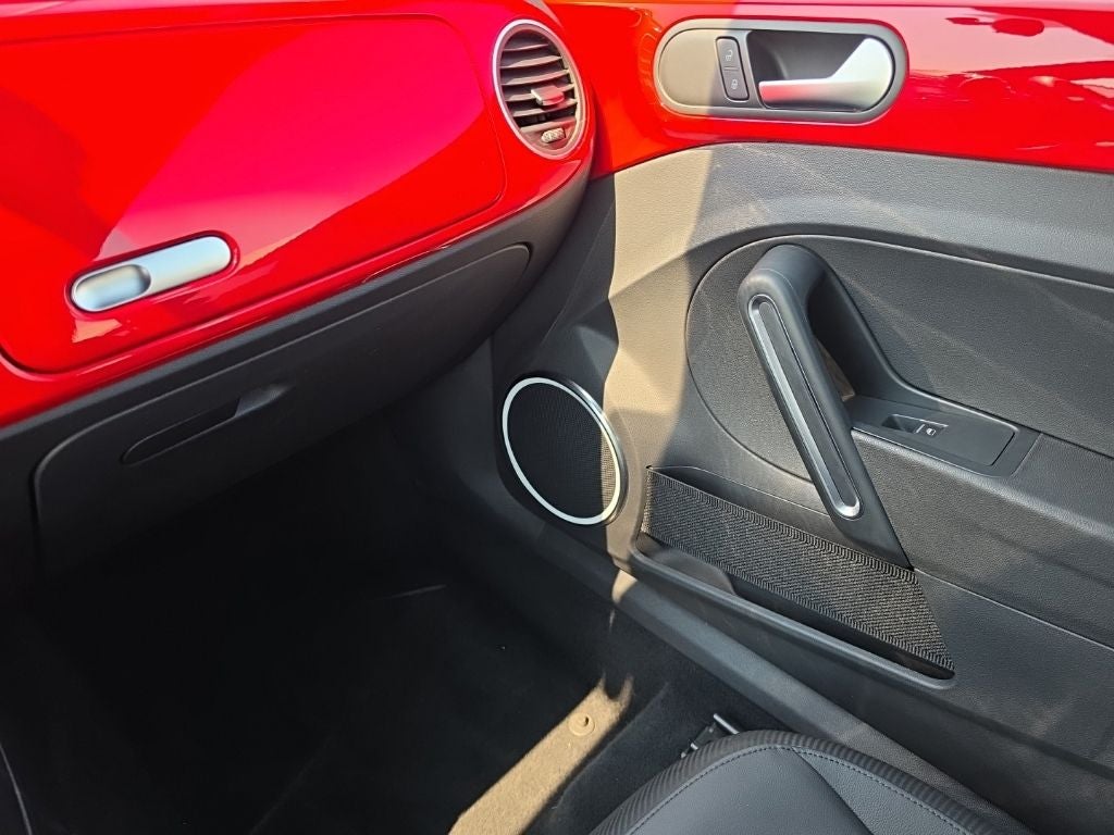 2012 Volkswagen Beetle 2.5L