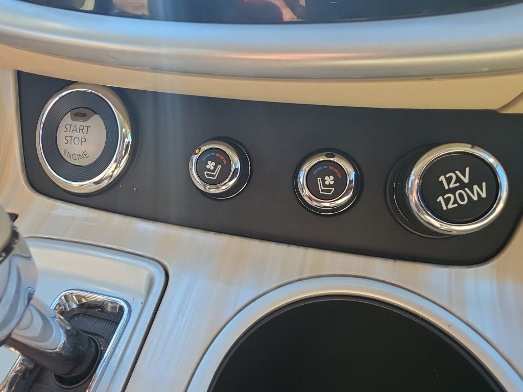 2015 Nissan Murano SV